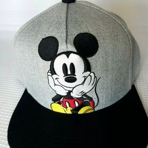 Disney Mickey Mouse Snapback Grey Hat